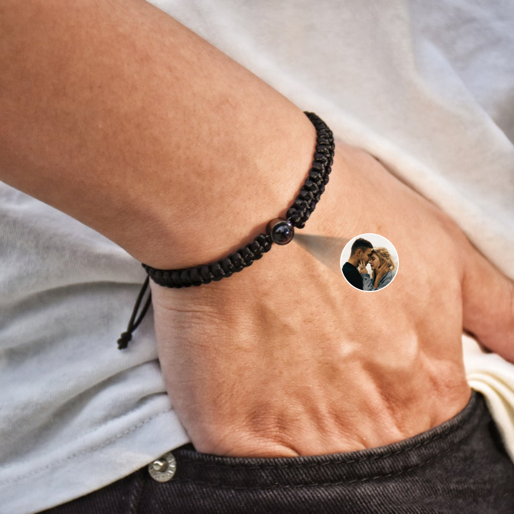Thread Photo Projection Bracelet